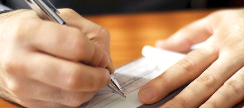 Il calcolo dell’assegno divorzile e i diritti degli ex coniugi dopo il divorzio